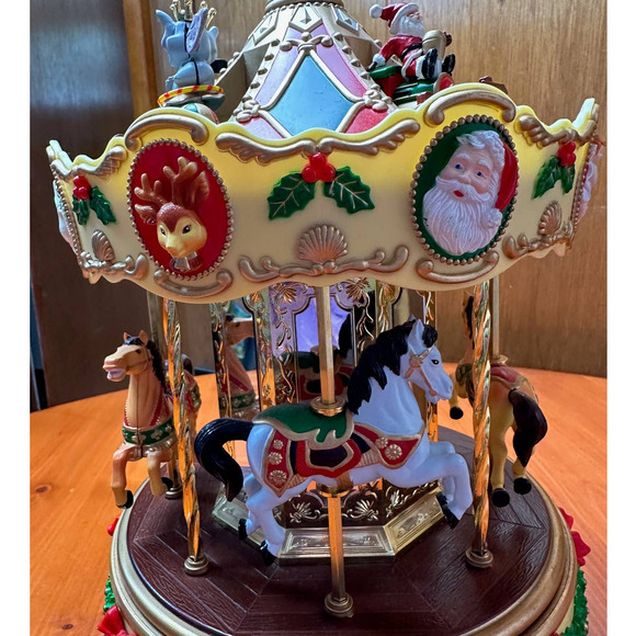 Vintage St. Nicholas Christmas Merry Go Round Carousel - Picture 11 of 16